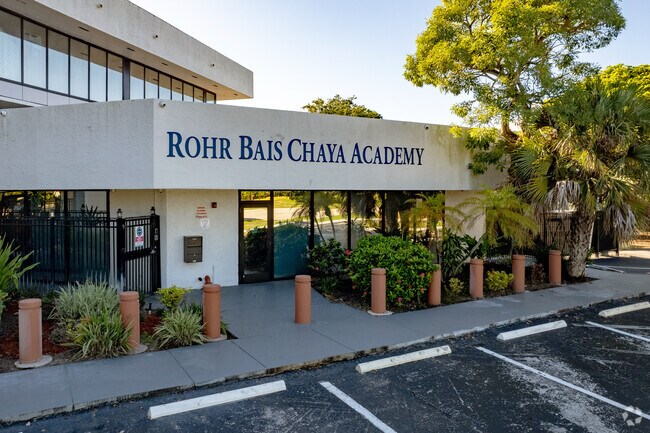 Rohr Bais Chaya Academy in Tamarac, FL.