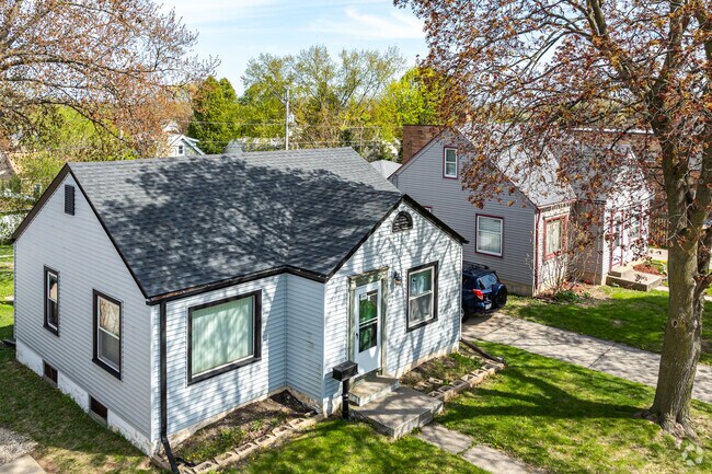 One can find a cozy and affordable home in Woodlawn Manor.