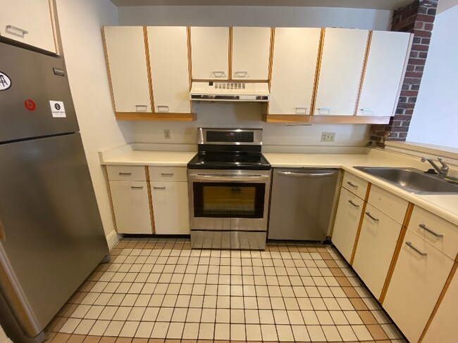 42 Worcester Square unit 6, Boston, MA 02118 - photo 2