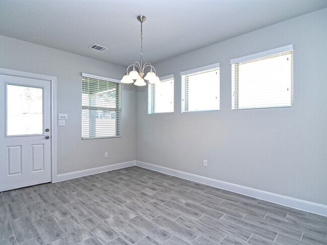 10220 Cactus Hills unit 37316079, San Antonio, TX 78254 - photo 7