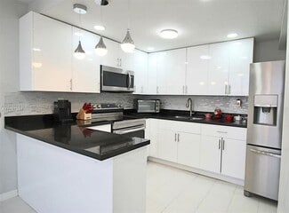 3865 W 9th Ave, Hialeah, FL 33012