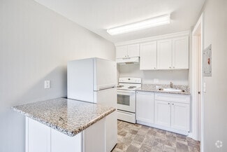 425 E 19th St, Panama City, FL 32405