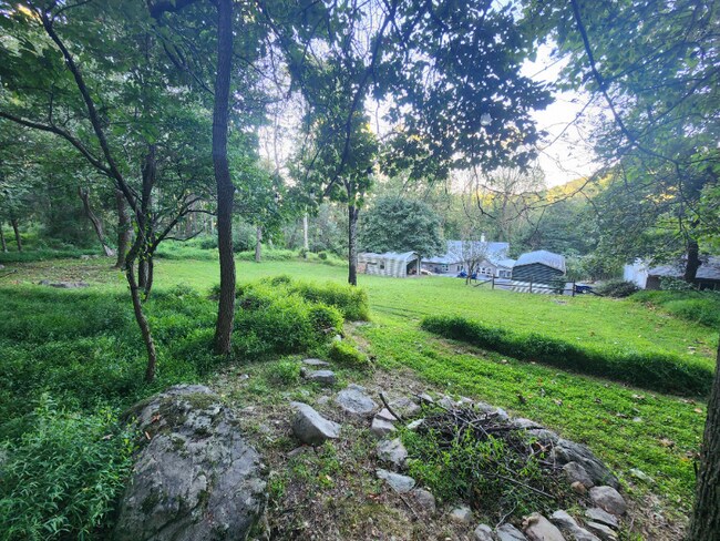 15215 Charmian Rd, Blue Ridge Summit, PA 17214 - photo 5