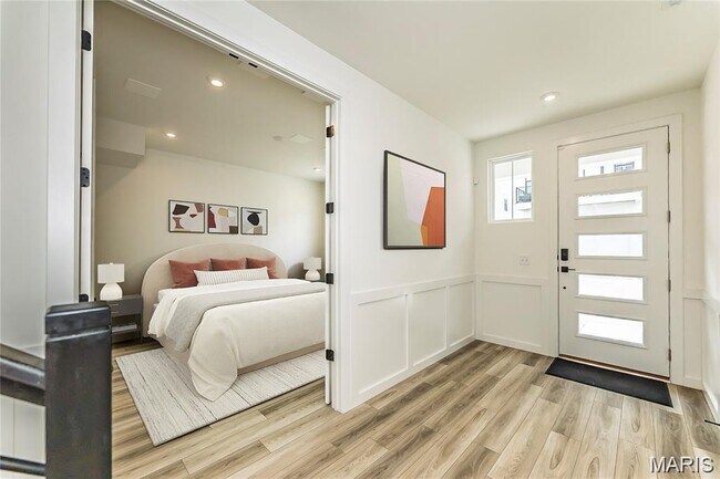 8916 Gateway Cir, St. Louis, MO 63144 - photo 5