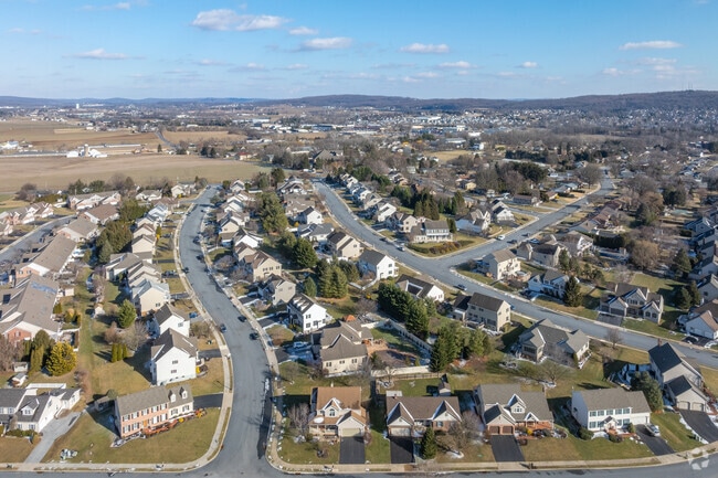 Ephrata home owners can expect to pay under $500,000 for a single-family home, with the median price around $330,000.