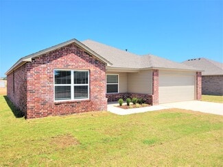 21215 Winding Brook, Harrah, OK 73045