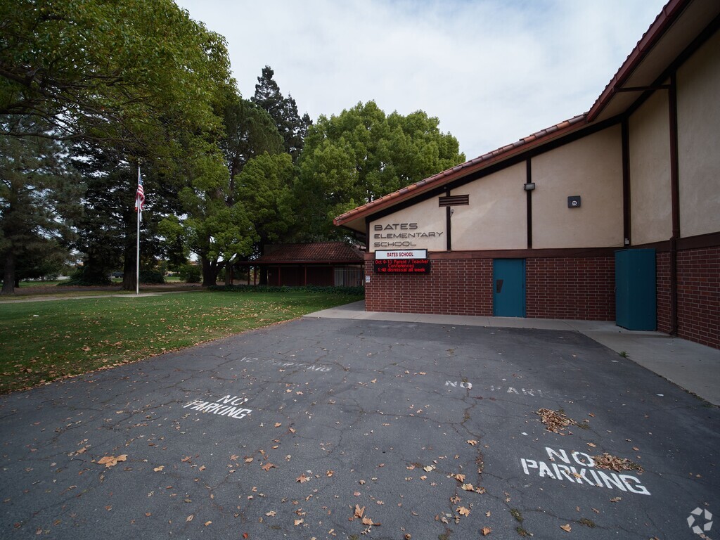 Welcome to Bates Elementary School in Outlying Sacramento County.