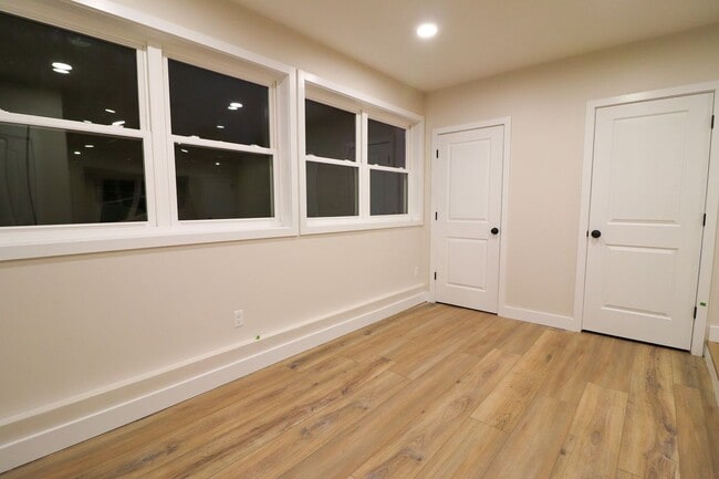 201 Elmwood Cir, Cheshire, CT 06410 - photo 7