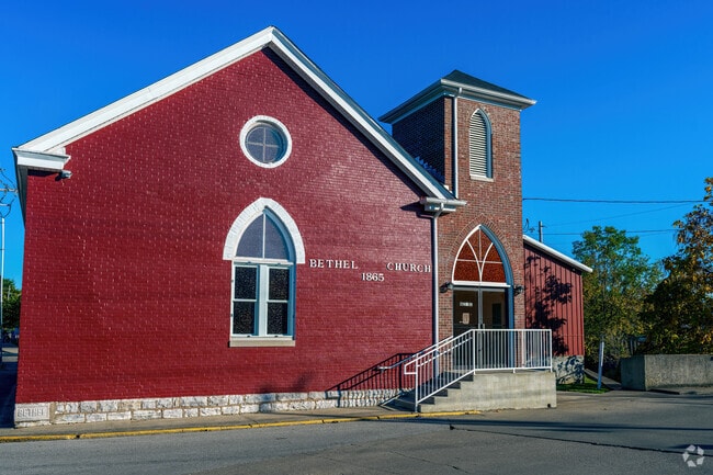 Bethel Church, a historic place of worship, is just minutes from Northeast Nicholasville.