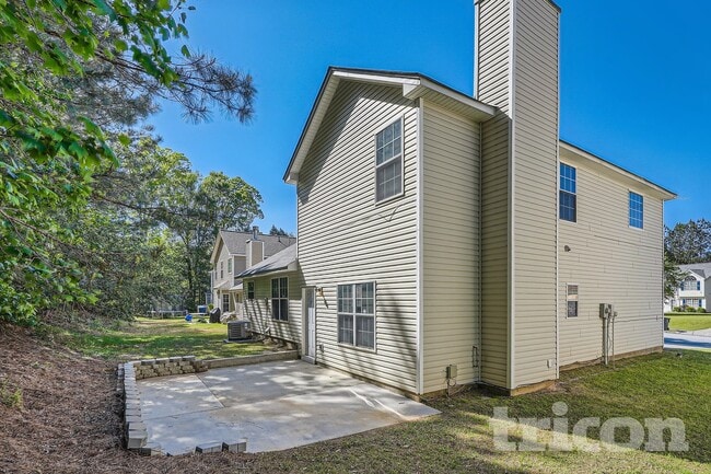 3250 Diamond Bluff, Union City, GA 30291 - photo 4