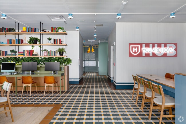 Hub College Park, College Park, MD 20740 - photo 3