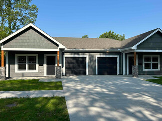 820 S Poplar St, Ottawa, KS 66067