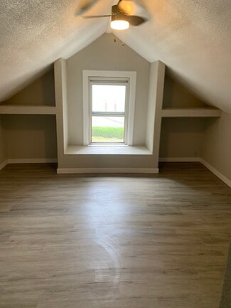 86 Vine St Unit 86, Dayton, OH 45409