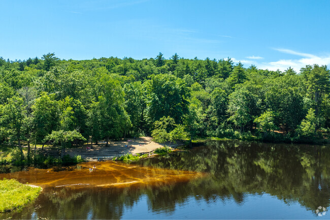 Puffer's Pond is great for fishing, birding, nature walking, canoeing, picnicking and swimming.