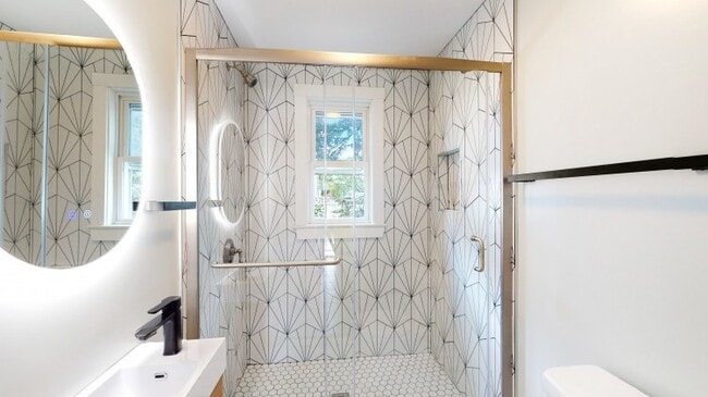 57 Hawthorne St, Somerville, MA 02144 - photo 3