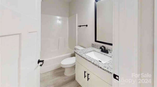 30 24th St NW, Hickory, NC 28601 - photo 7