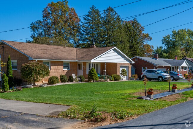Vernacular ranch style homes are perfect for families looking for simplicity in Upper Saucon.