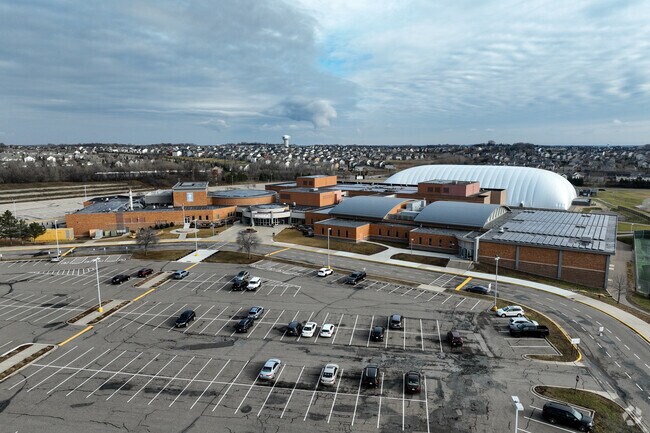 Lakeville North High School has a student-teacher ratio of 22 to 1.