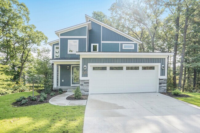 2290 Quarter Horse Dr unit 37278667, Cedar Springs, MI 49319 - photo 2