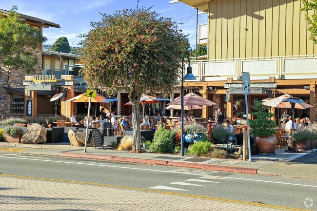 Tiburon Tavern near Belvedere, is an amazing restaurant and frequently has live music.