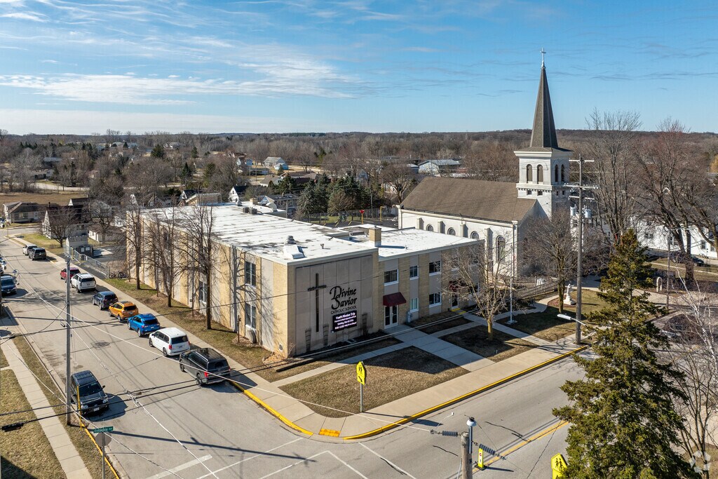 Divine Savior Catholic School is a private school located in Fredonia, WI.