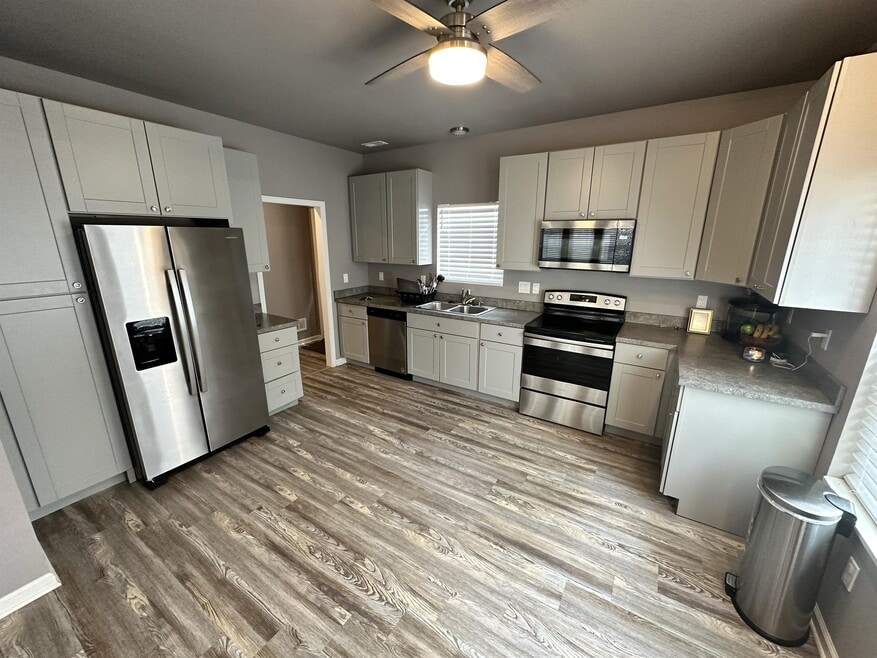 1315 Jerome Ave, Janesville, WI 53546 - photo 1