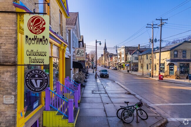 Rochambo is a local cafe on Brady Street in Lower East Side.