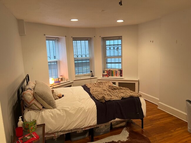 35 Westland Ave unit 12, Boston, MA 02115 - photo 4