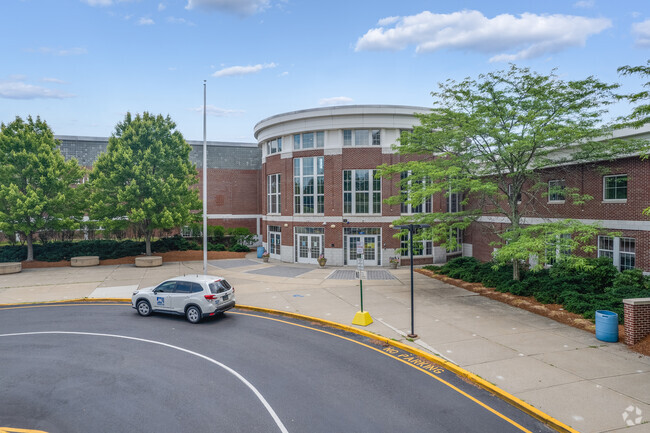 Middlesex Middle School in Darien has easy access for students to get picked up from school.