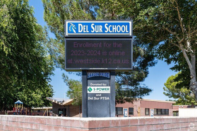 Del Sur School is located at 9023 W. Ave. H, Lancaster, CA 93536.