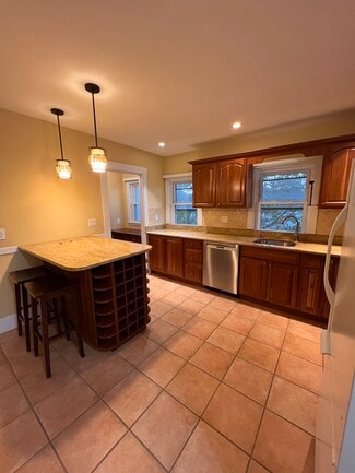 311 Waverley Ave, Watertown, MA 02472