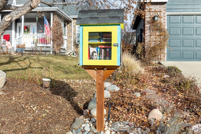 Known for its charm, it offers a mix of single-family homes and townhomes.