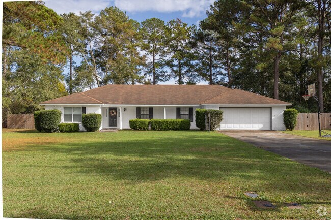 Find charming homes, scenic views, and a community you’ll love in Riviere Du Chien.