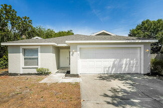 6311 7th St Ct E, Bradenton, FL 34203