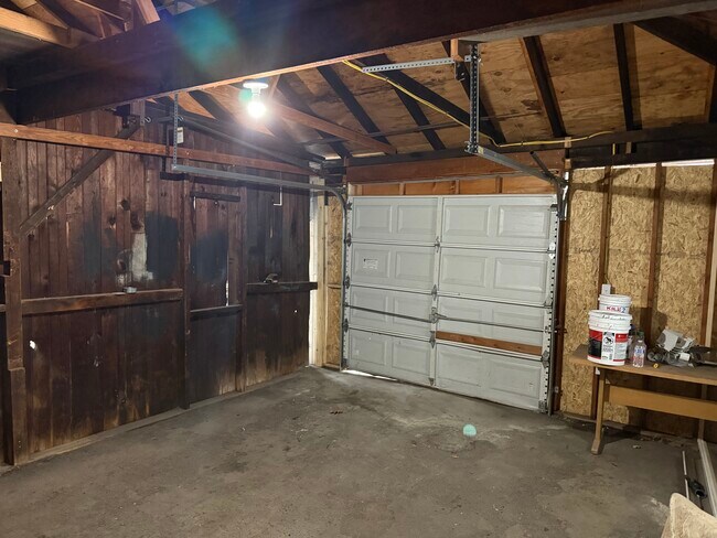 80 Prospect St unit Garage space, Middletown, CT 06457 - photo 4
