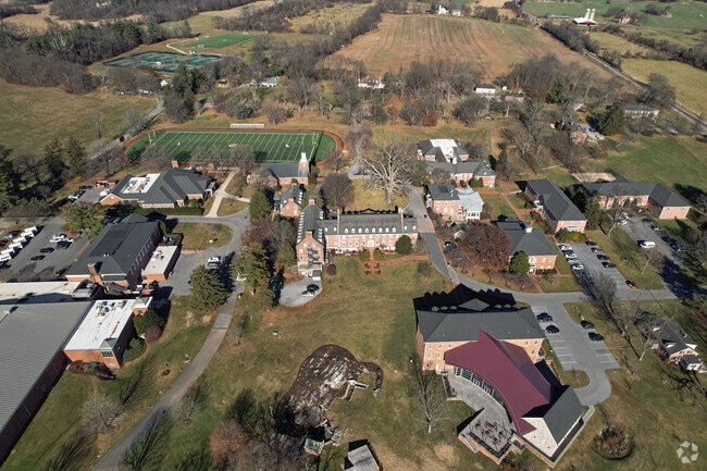 St James School, a private school in Hagerstown receives an A+ rating from Niche.