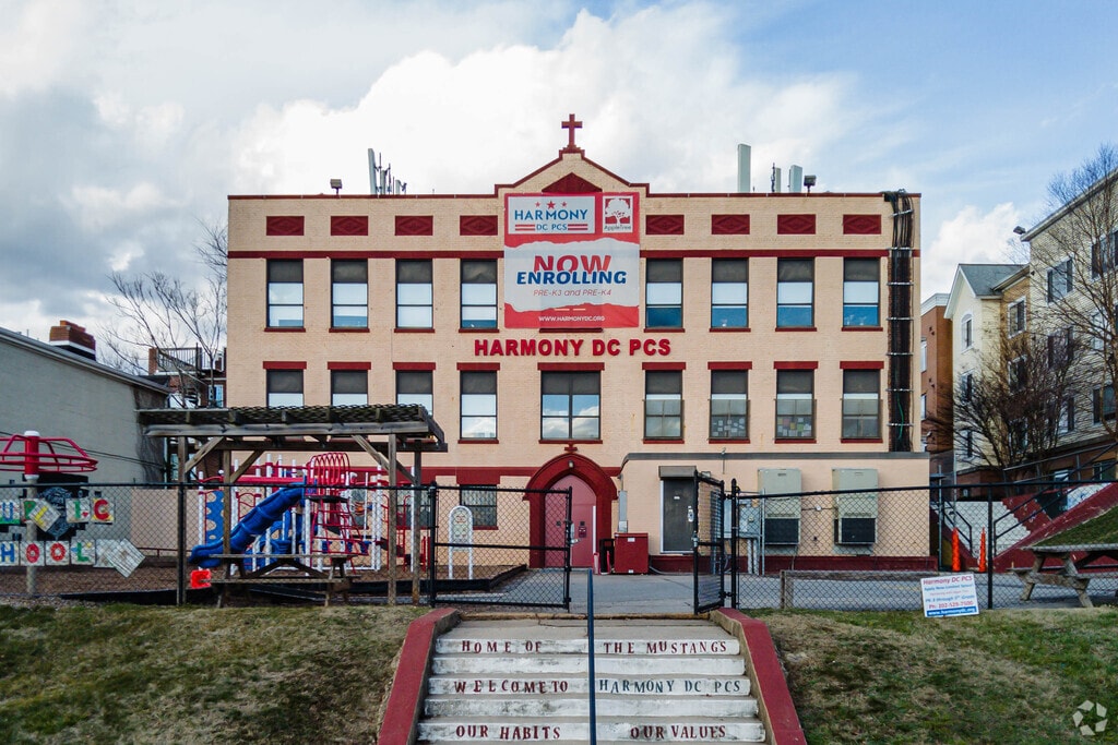 Harmony DC Public Charter School - School of Excellence