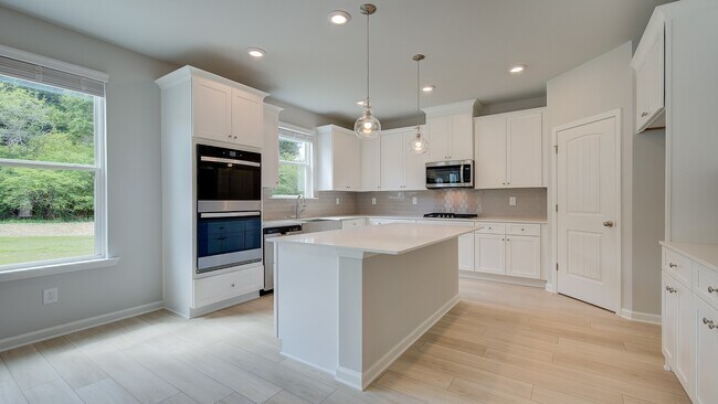 271 Abbotts Crossing Cir, Conyers, GA 30094 - photo 6