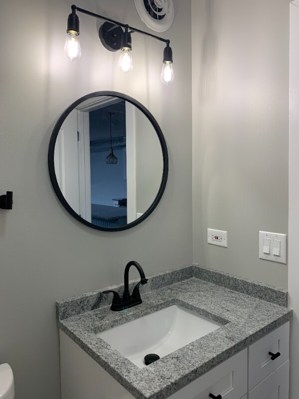 2945 W Peterson Ave unit 200, Chicago, IL 60659 - photo 7