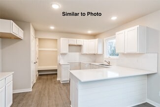 397 Napoli Ave, West Des Moines, IA 50266