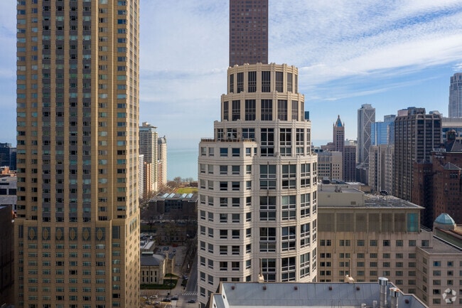 750 N. Rush, Chicago, IL 60611 - photo 2