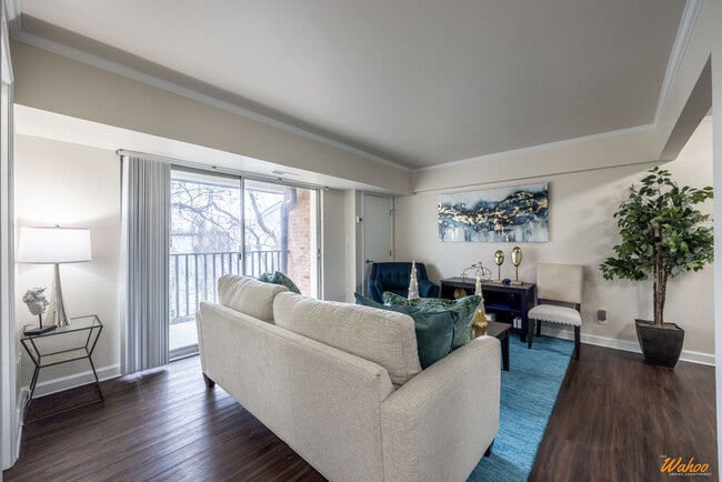 University Heights, Charlottesville, VA 22903 - photo 2