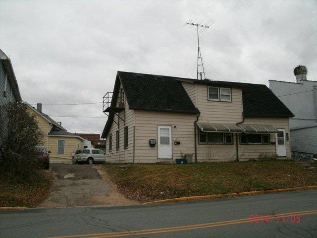 115 Main St W unit 115, Menomonie, WI 54751 - photo 1