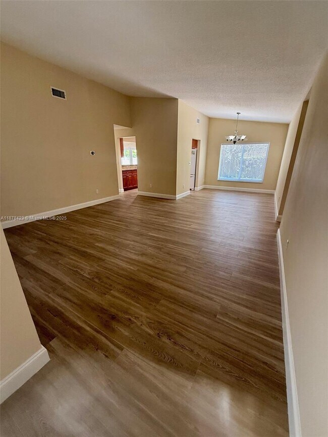 11561 SW 51st St, Cooper City, FL 33330 - photo 6