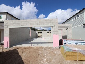 3181 Fall Harvest Dr, Zephyrhills, FL 33540