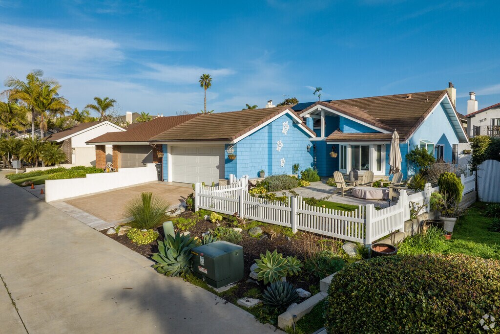 35002 Camino Capistrano, Capistrano Beach, CA 92624