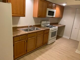 279 Oak Dr Unit 279, Coraopolis, PA 15108