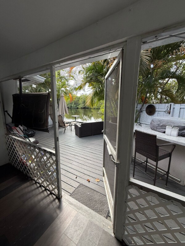 2019-2023 NE 15th Ave unit 2023, Wilton Manors, FL 33305 - photo 7