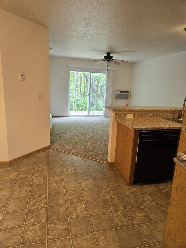 1215 Golf Course Rd unit 2, Grand Rapids, MN 55744 - photo 5