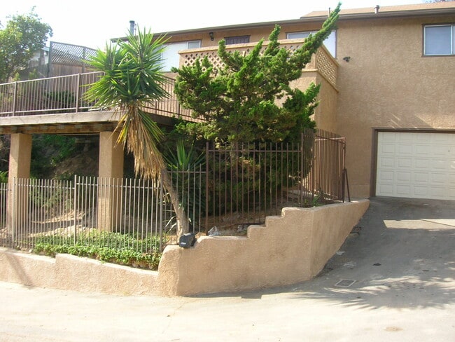1720 Oriole St, San Diego, CA 92114 - photo 3